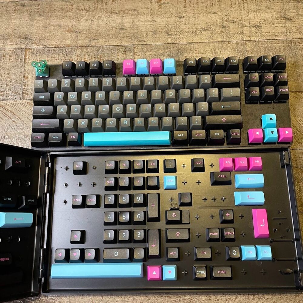 Hatsune Miku Colored Keyboard / Key Caps Gray Black Blue Pink AKKO Brand